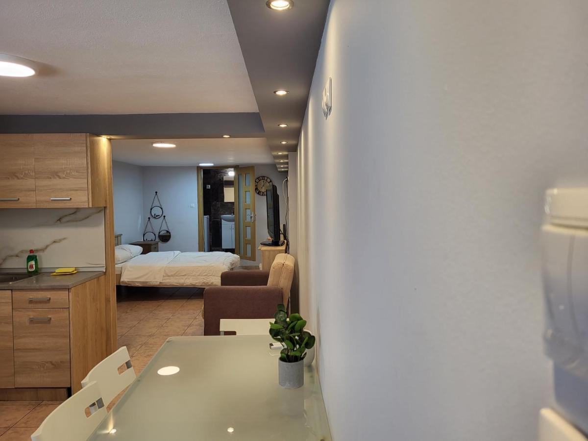 Urban Studio Apartment Kavála Luaran gambar