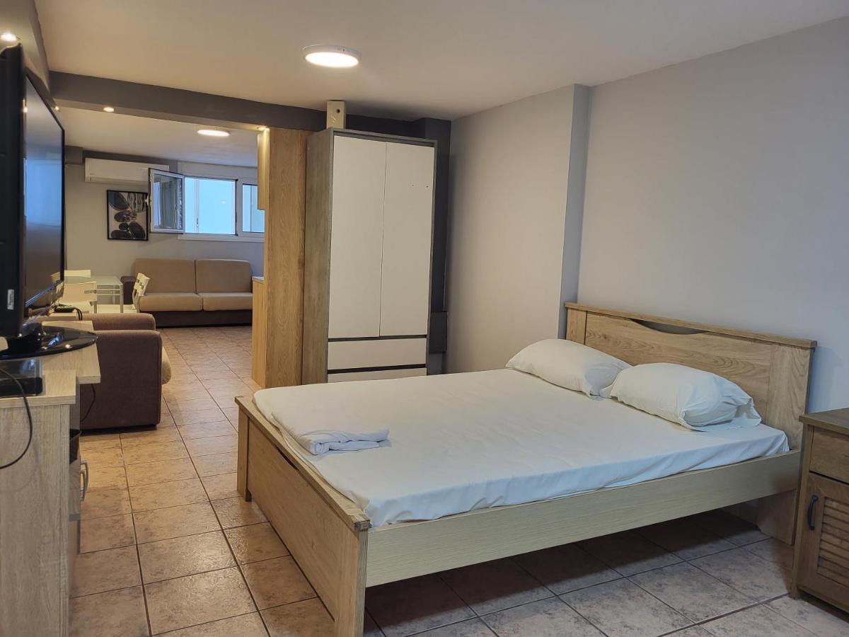 Urban Studio Apartment Kavála Luaran gambar